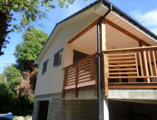 Budowa domu na Korsyce - Finello