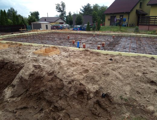 Budowa domu w Boguchwalowicach