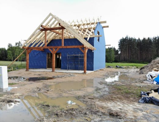 Budowa domu w Bruśku