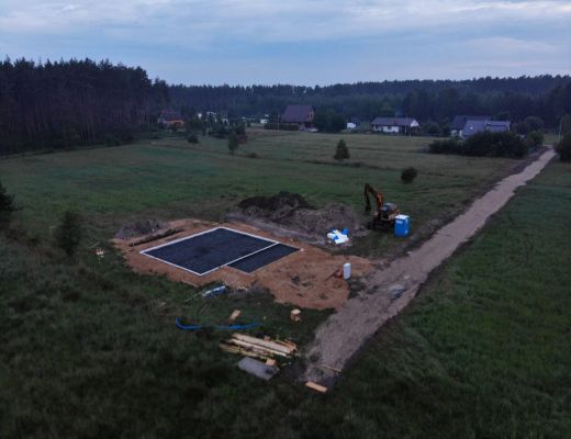 Budowa domu w Bruśku