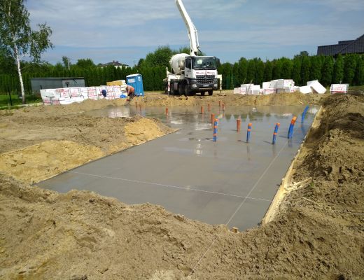 Budowa domu w Chełmie Śląskim