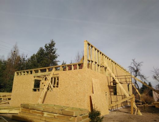 Budowa domu w Kluczach