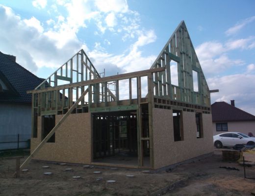 Budowa domu w Chełmie Śląskim