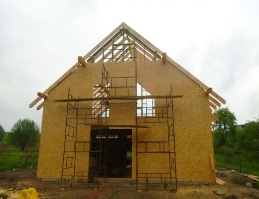 Budowa domu w Bobrownikach
