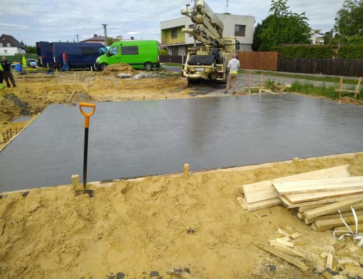 Budowa domu w Bromovicach 