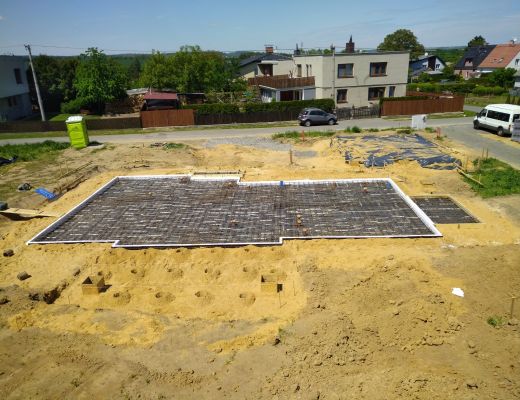 Budowa domu w Bromovicach 