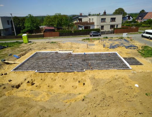 Budowa domu w Bromovicach 