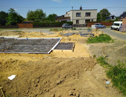 Budowa domu w Bromovicach 