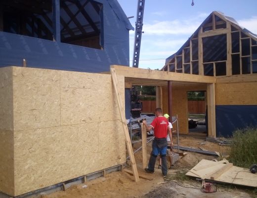 Budowa domu w Bromovicach 