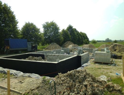 Budowa domu w Podolszu