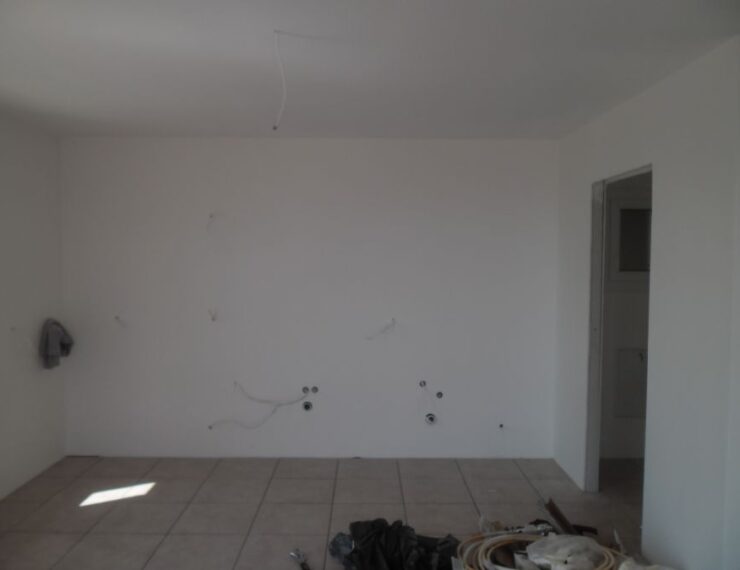 Budowa 2 domu na Korsyce