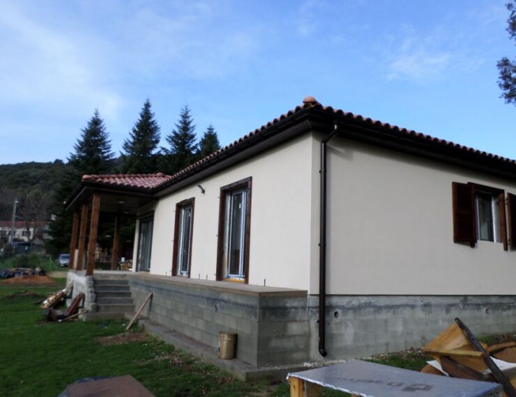 Budowa domu na Korsyce