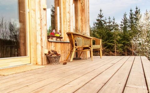 Domy z drewna dla każdego: Inwestycja w komfort i oszczędność