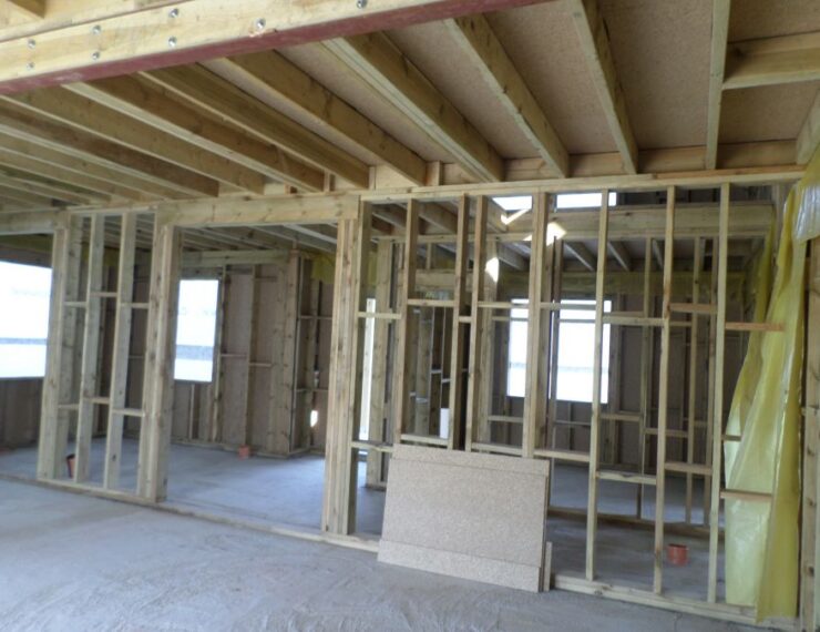 Budowa domu w Górze