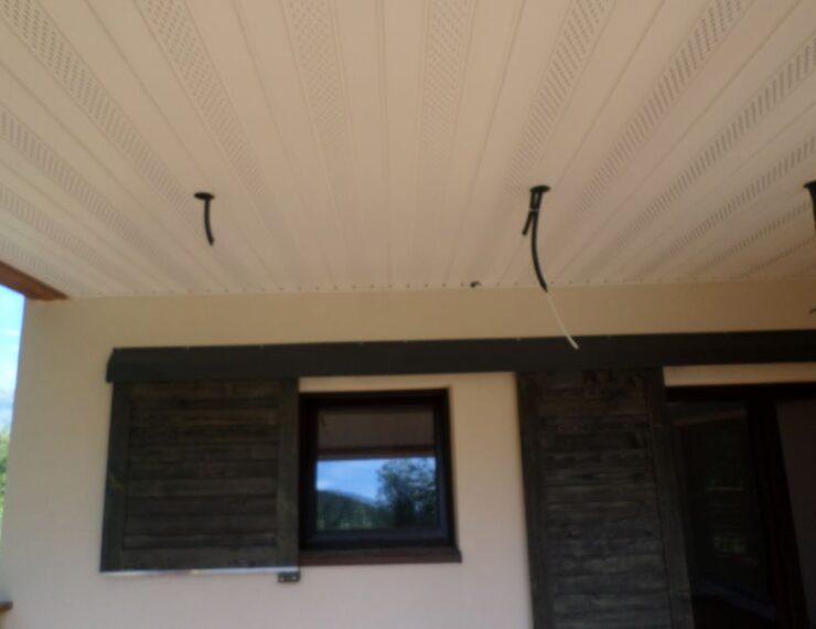 Budowa domu na Korsyce - Finello