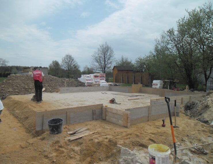 Budowa domu w Bełku