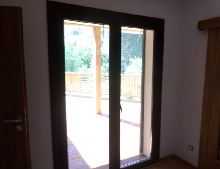 Budowa domu na Korsyce - Finello