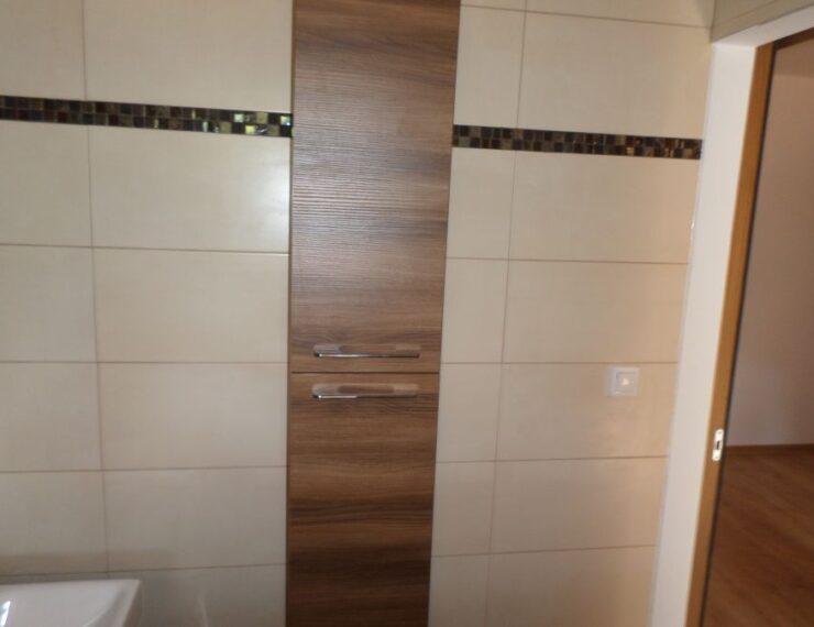 Budowa domu na Korsyce - Finello