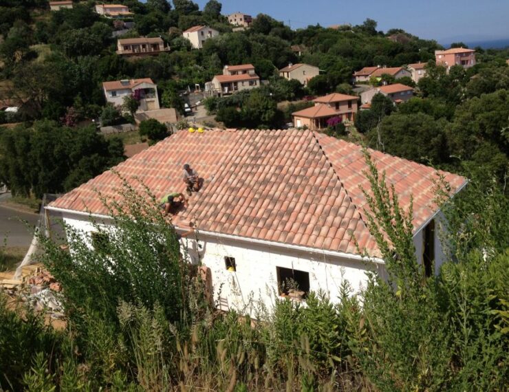Budowa 1 domu na Korsyce