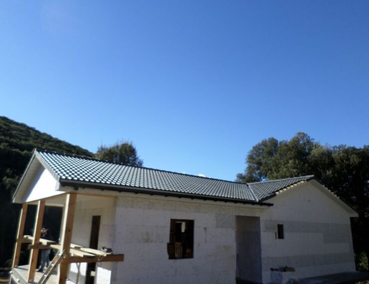 Budowa domu na Korsyce - Finello