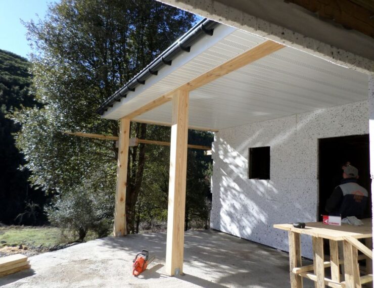 Budowa domu na Korsyce - Finello