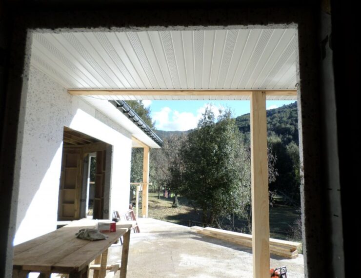 Budowa domu na Korsyce - Finello