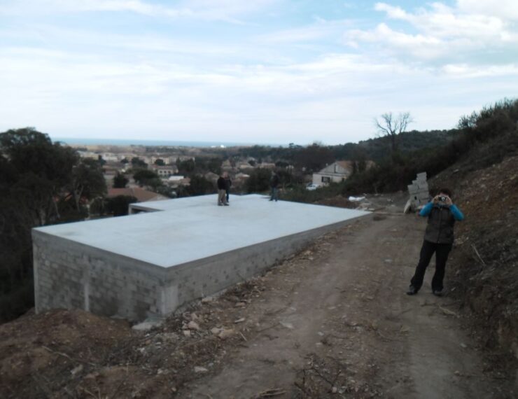 Budowa 1 domu na Korsyce