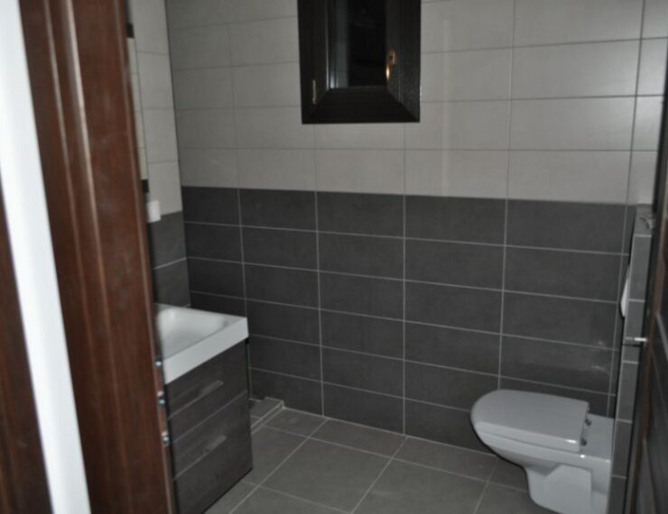 Budowa domu na Korsyce