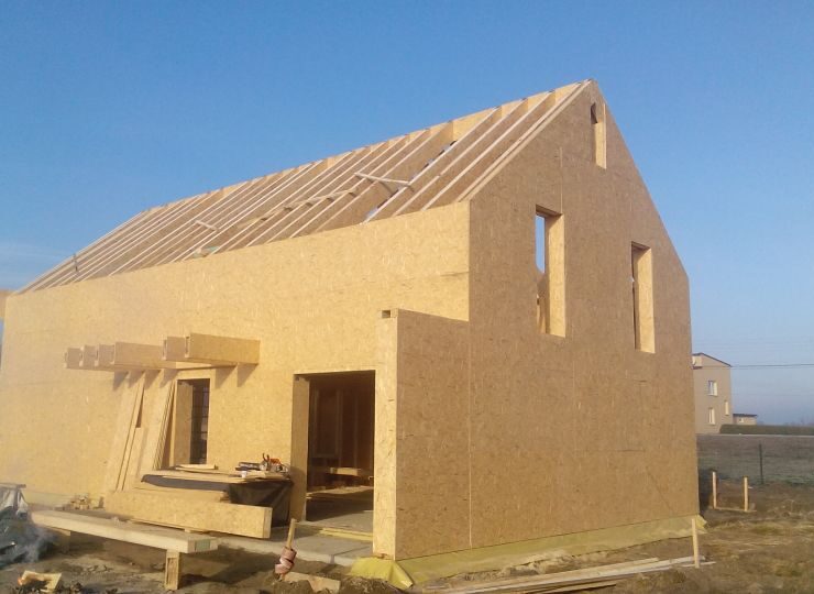 Budowa domu w Sarnowie