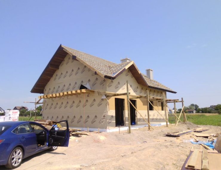 Budowa domu w Górze