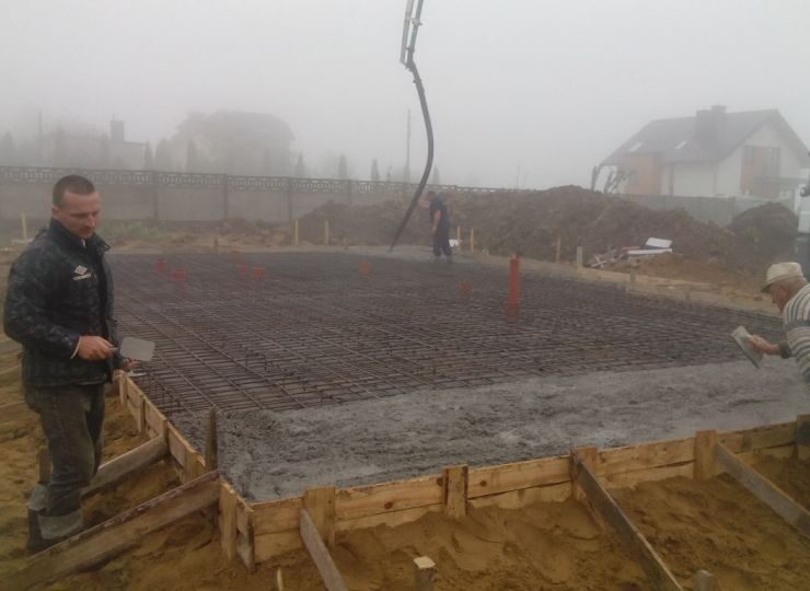 Budowa domu w Sarnowie