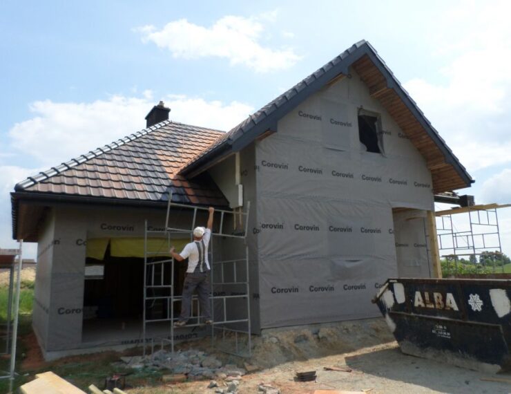 Budowa domu w Górze