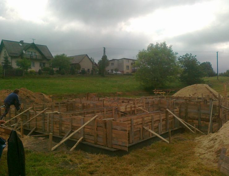 Budowa domu w Karniowicach