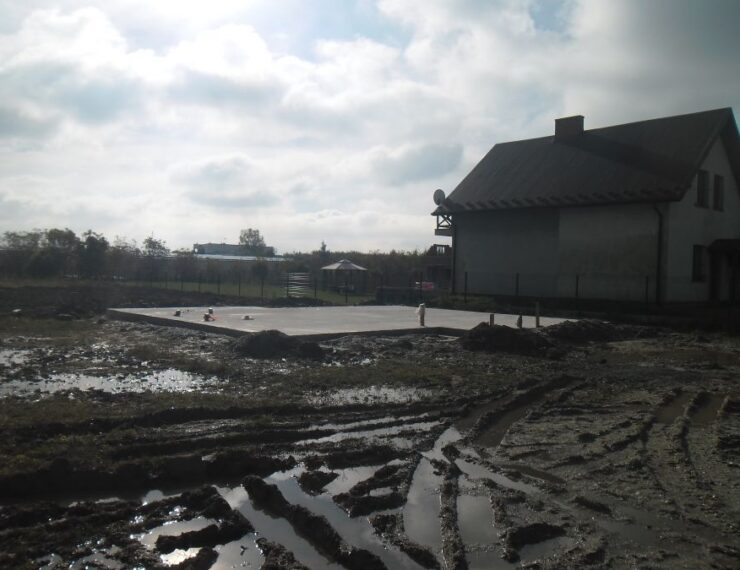 Budowa domu w Sarnowie