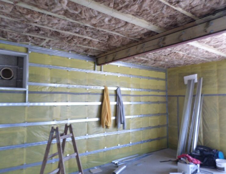 Budowa domu w Górze