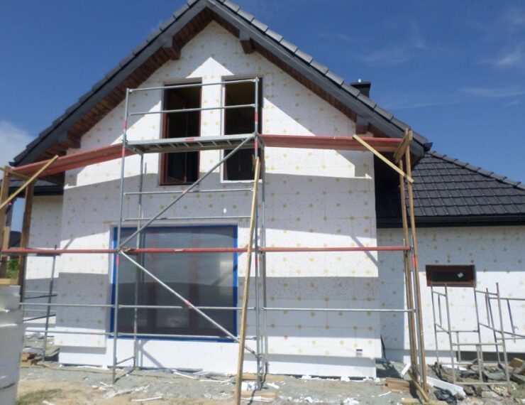 Budowa domu w Górze