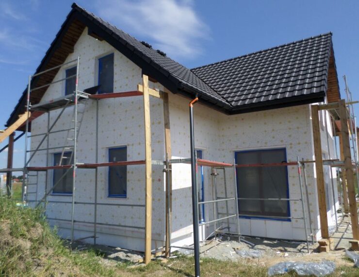 Budowa domu w Górze