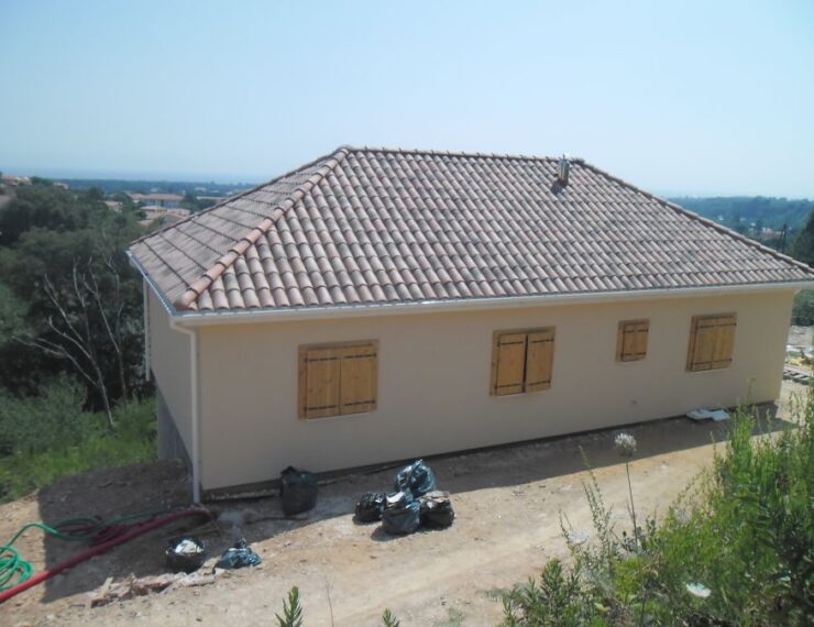 Budowa 1 domu na Korsyce