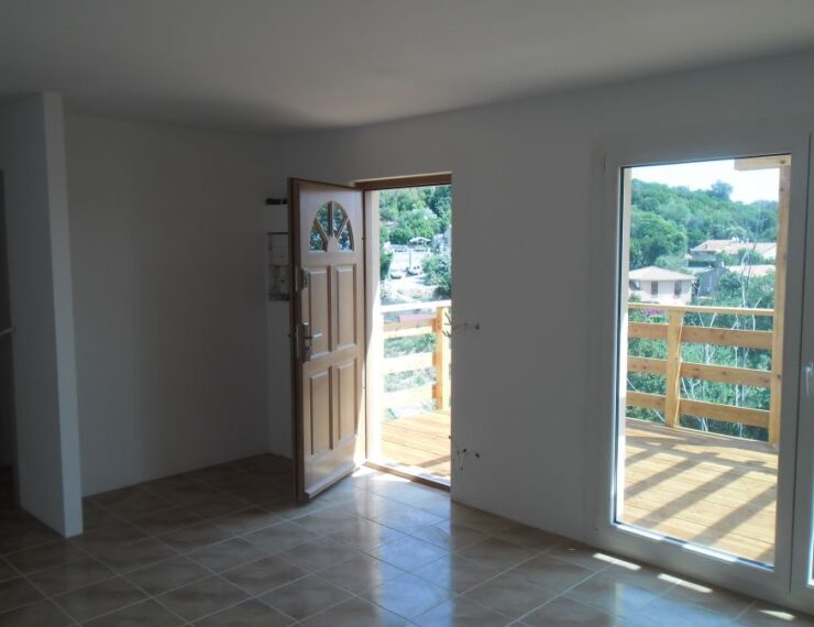 Budowa 1 domu na Korsyce