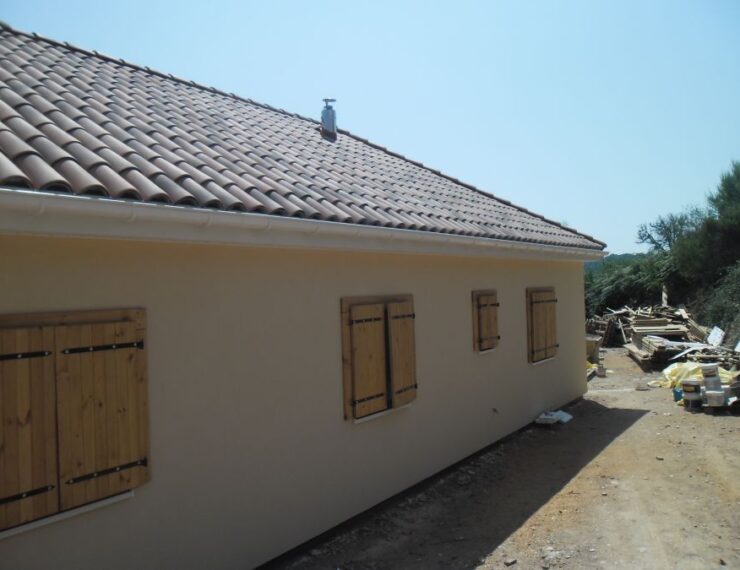 Budowa 1 domu na Korsyce