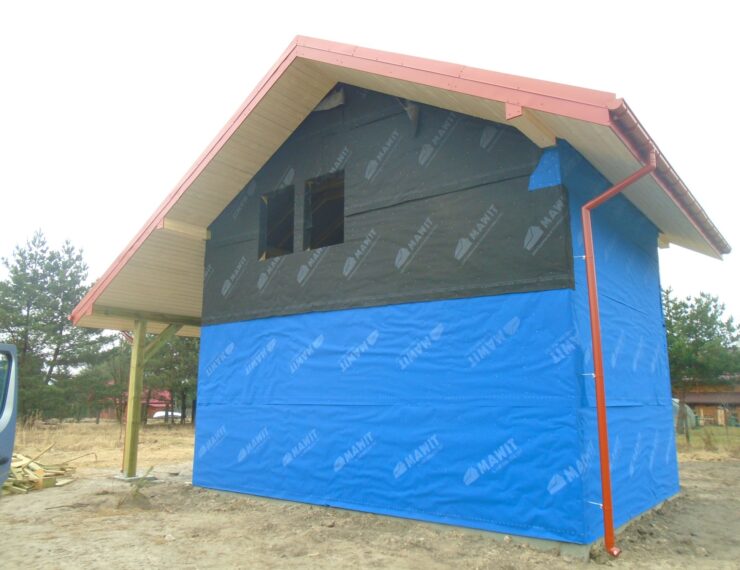 Budowa domku nad zalewem