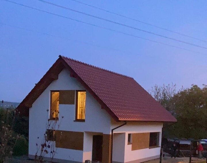 Budowa domu w Dąbrówce