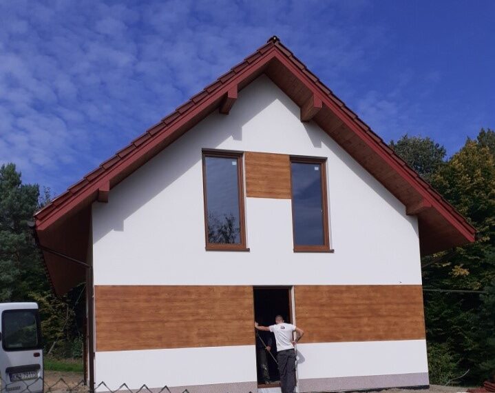 Budowa domu w Dąbrówce