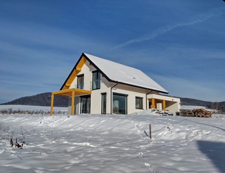 Budowa domu w Szczawniku