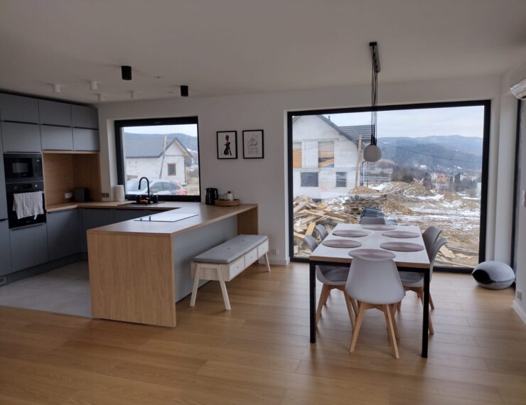 Budowa domu w Szczawniku