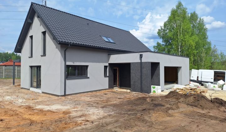 Dlaczego domy szkieletowe z drewna to przyszłość budownictwa jednorodzinnego?
