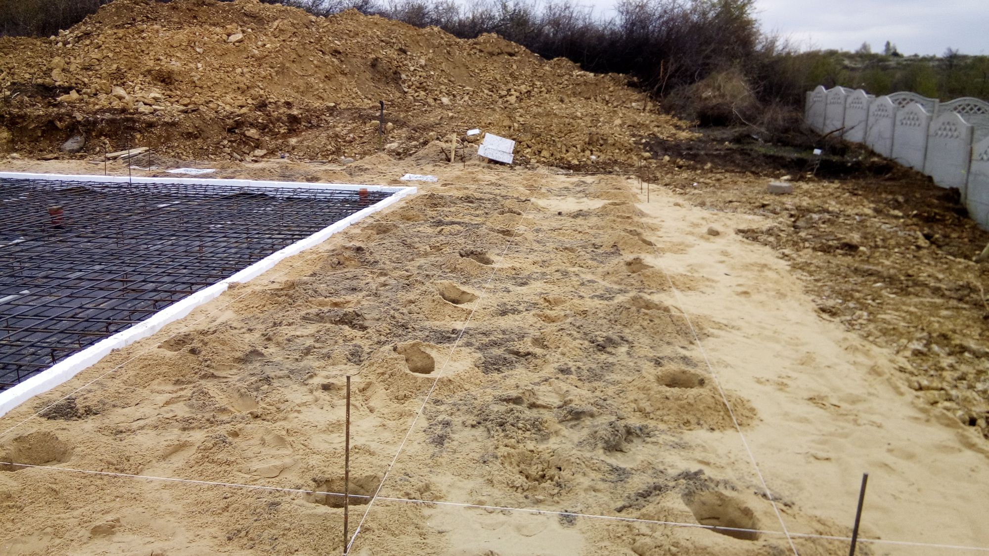 gotowe domy z drewna - fundamenty