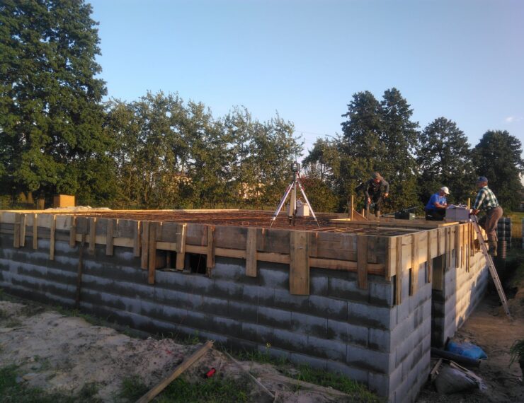 Budowa domu w Woli
