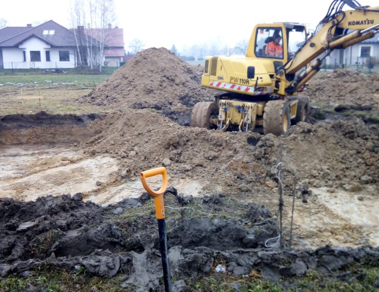 Budowa domu w Górze