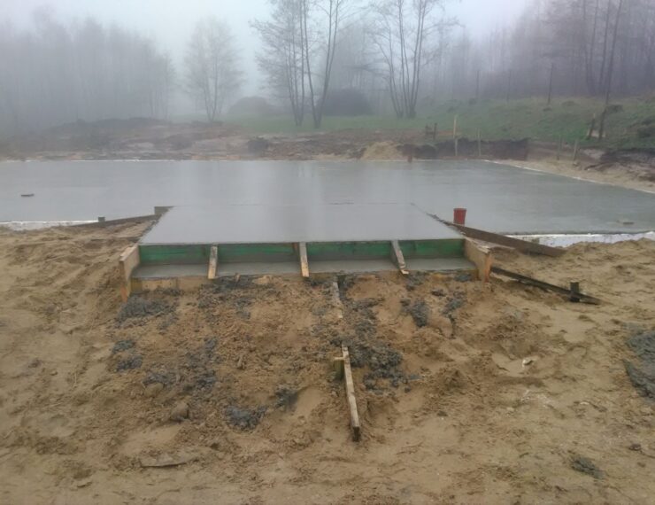 Budowa domu Chorągwicy